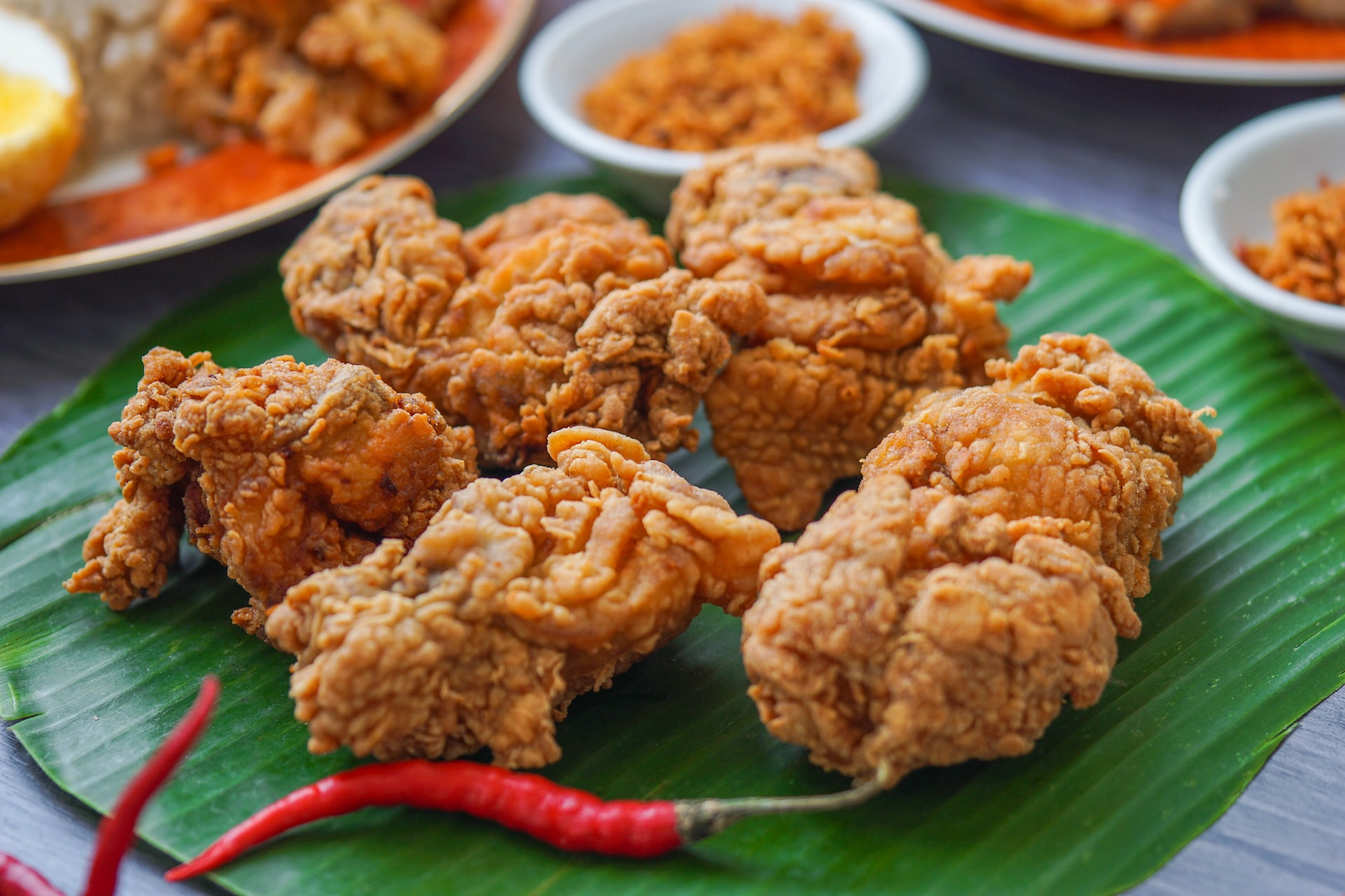 Read more about the article The right way to eat fried chicken on keto